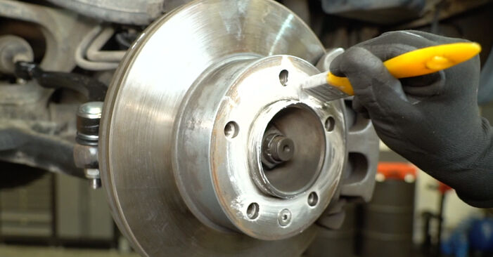 Πώς να αλλάξετε Αντλία νερού πλύσης σε RENAULT MASTER - δωρεάν εγχειρίδια PDF και βίντεο οδηγιών