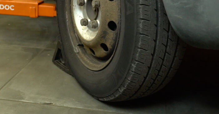 Wie Waschwasserpumpe beim RENAULT THALIA II (LU1/2_) 2008 gewechselt werden - Unentgeltliche PDF- und Videoanweisungen