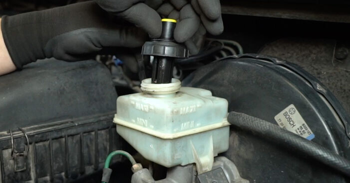 Hogyan Interstar 2003 Kerékcsapágy cseréje - ingyenes PDF és videó-útmutatók