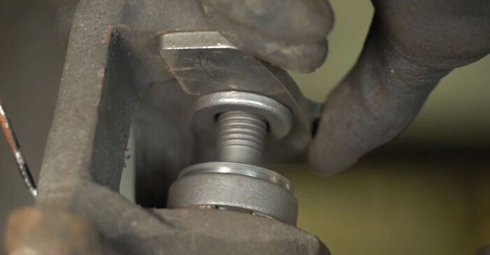 Interstar 2016 3.0 dCi 140 Kerékcsapágy csináld magad csere - javaslatok lépésről lépésre