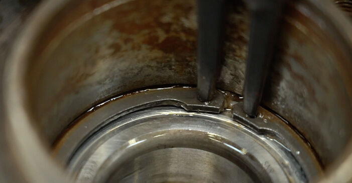 NISSAN NV400 Lozisko kola výměna: online návody a video tutoriály