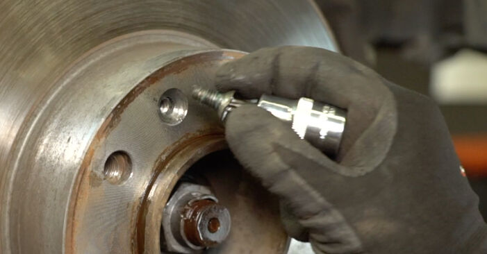 RENAULT MASTER 2005 Wiellager stap voor stap instructies voor vervanging