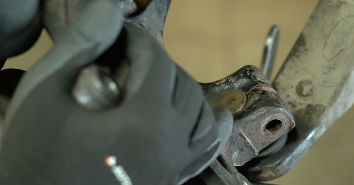 Wiellager RENAULT MASTER 2.8 dTI vervangen: online leidraden en videohandleidingen