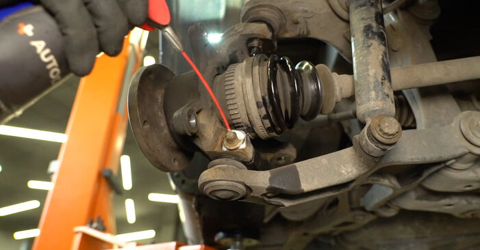 Kuidas vahetada NISSAN INTERSTAR Rattalaager - tasuta PDF- ja videojuhendid