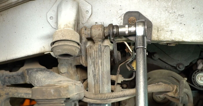 Hoe moeilijk is doe-het-zelf: Wiellager wisselen RENAULT Master Pro Kastenwagen (FH__) dCi (FH0J, FH5J) 2010 – download geïllustreerde instructies