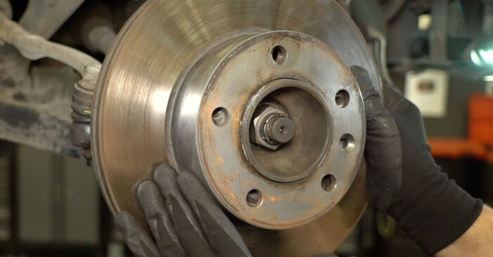 Como trocar Rolamento da Roda no RENAULT MASTER II Autocarro (JD) 2010 - dicas e truques