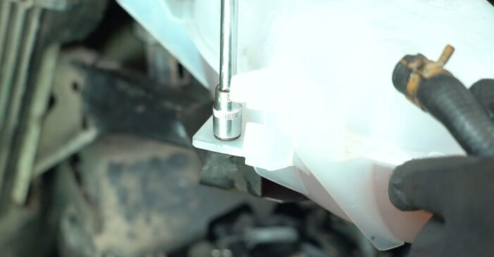 NISSAN PRIMASTAR Żhavící svíčka výměna: bezplatné návody z naší dílny