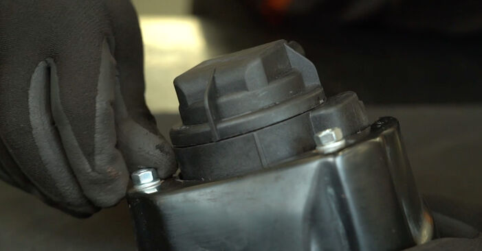 Jak vyměnit NISSAN INTERSTAR Mlhovky - návody a video tutoriály krok po kroku.