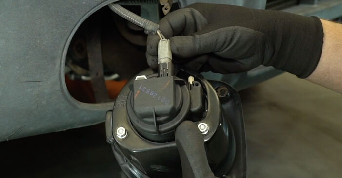 Jak odstranit NISSAN INTERSTAR Mlhovky - online jednoduché instrukce