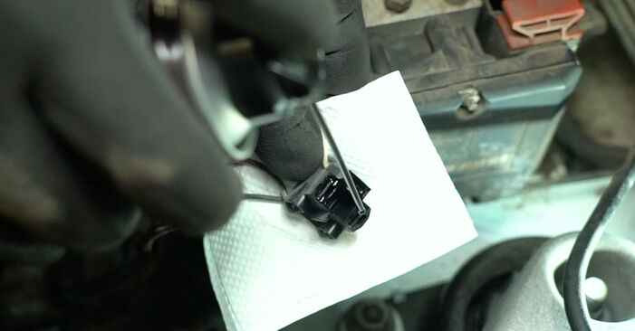 Kako težko to naredite sami: Zarnica glavnega zarometa zamenjava na Nissan Patrol GR Y61 3.2 D 2003 - prenesite slikovni vodnik