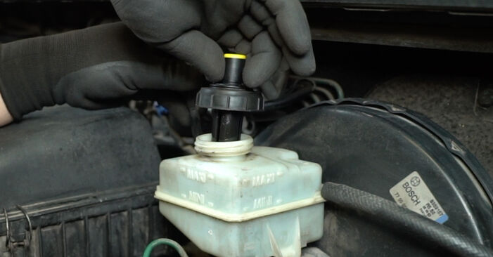 Kaip pakeisti RENAULT MASTER Stabdžių apkaba - išsamios instrukcijos ir vaizdo pamokos