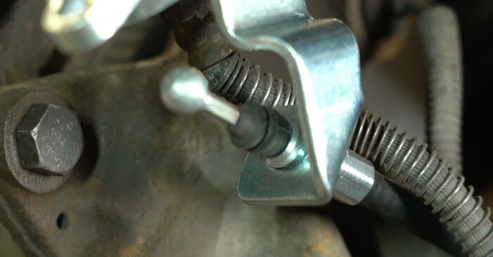 NISSAN INTERSTAR dCi 120 Bremssattel austauschen: Tutorials und Video-Anweisungen online