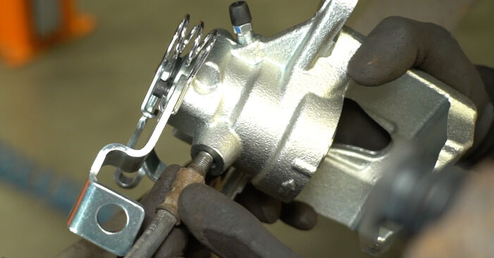 Interstar dCi 150 2005 Bremssattel austauschen: Unentgeltliche Reparatur-Tutorials