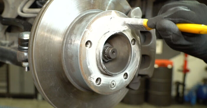 Svépomocná výměna Kulový Čep Ramene na autě NISSAN INTERSTAR