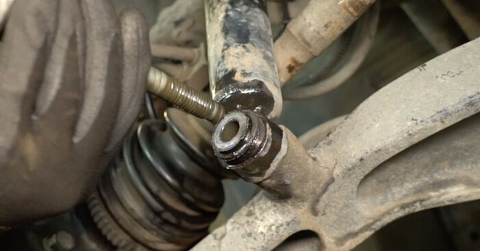 Fuseekogel RENAULT MASTER 2.8 dTI vervangen: online leidraden en videohandleidingen