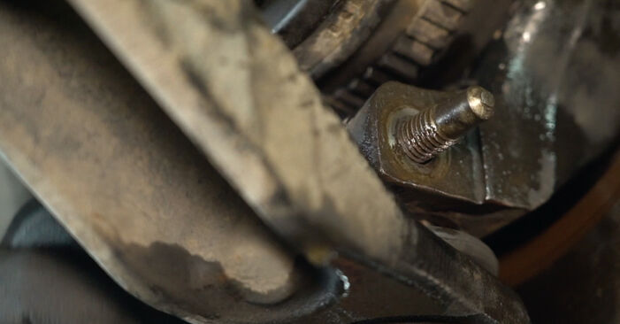 NISSAN INTERSTAR Kulový Čep Ramene výměna: bezplatné návody z naší dílny