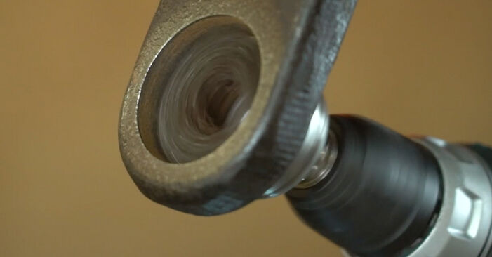 NISSAN INTERSTAR Kulový Čep Ramene výměna: online návody a video tutoriály