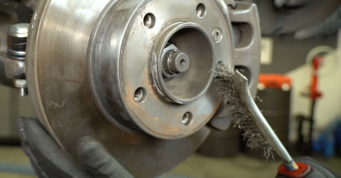 NISSAN INTERSTAR Kulový Čep Ramene výměna: online návody a video tutoriály