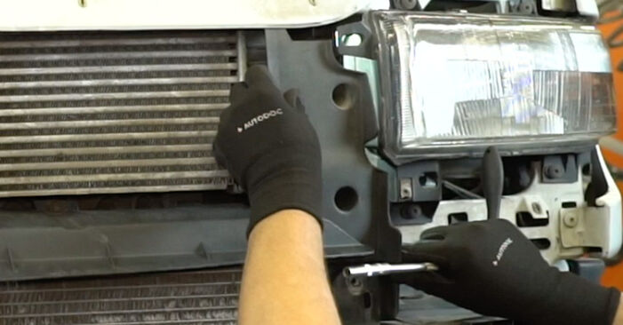 Wie man Kühler am RENAULT MASTER II Kasten (FD) 2010 ersetzt - Hinweise und Ratschläge