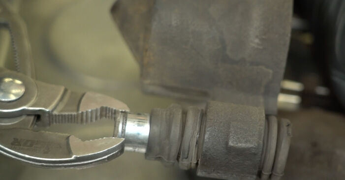 Nissan Interstar Bus dCi 115 2004 Bremssattel Reparatursatz austauschen: Unentgeltliche Reparatur-Tutorials