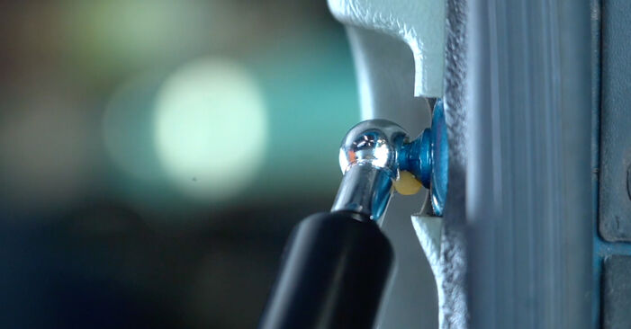 VAUXHALL VIVARO 1.6 CDTi Vzpery Kufra výmena: online návody a video tutoriály