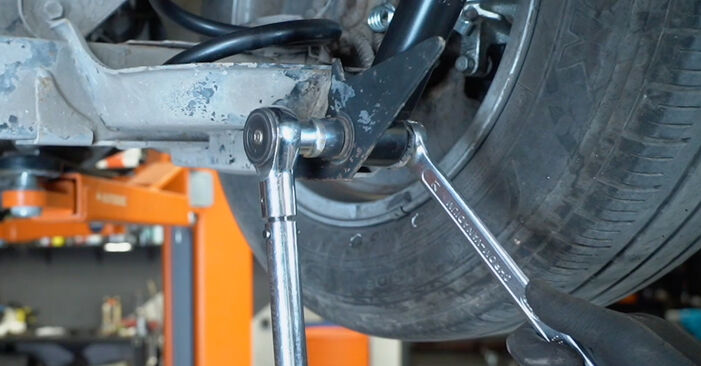 OPEL Vivaro A Burtowy Ciężarówka / Podwozie (X83) 1.9 DTI Amortyzator wymiana: przewodniki online i samouczki wideo