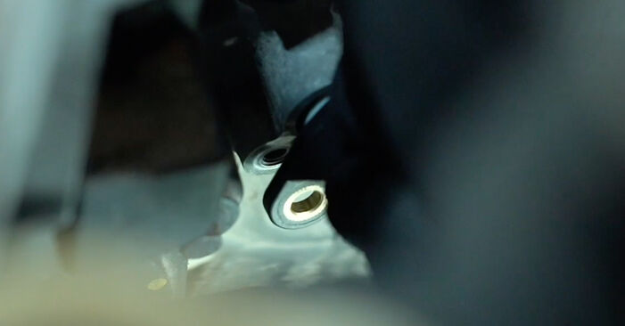 Jaké náročné to je, pokud to budete chtít udělat sami: Snímač Polohy Vačkového Hřídele výměna na autě OPEL MOVANO - stáhněte si ilustrovaný návod