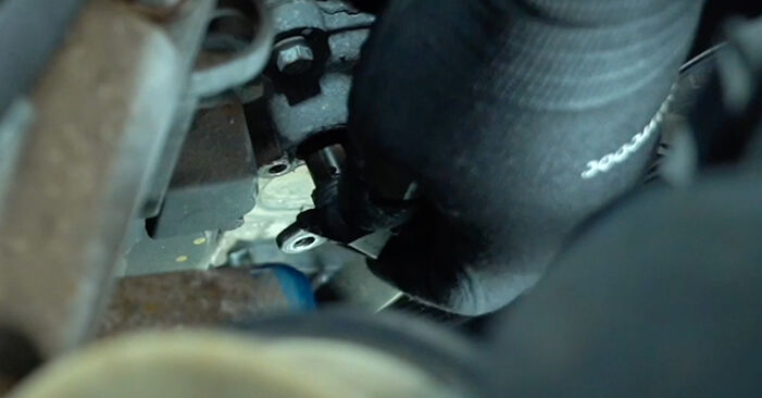 Jak zdjąć i wymienić Czujnik wałka rozrządu OPEL VIVARO Platform/Chassis (E7) 2.5 DTi 2005 - łatwe w użyciu instrukcje online