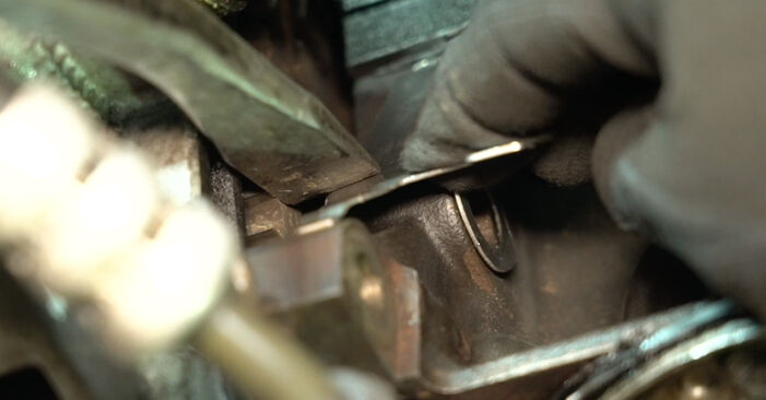 Ile czasu zajmuje wymiana: Czujnik Wału Korbowego w VAUXHALL VIVARO Combi (J7) 2.0 CDTI 2009 - pouczająca instrukcja w formacie PDF