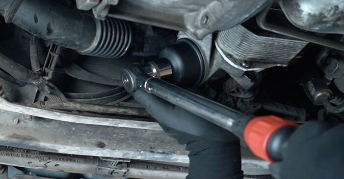 Priporočila korakov za DIY zamenjavo OPEL MOVANO Combi (J9) 2011 1.9 DTI (JD) Oljni filter