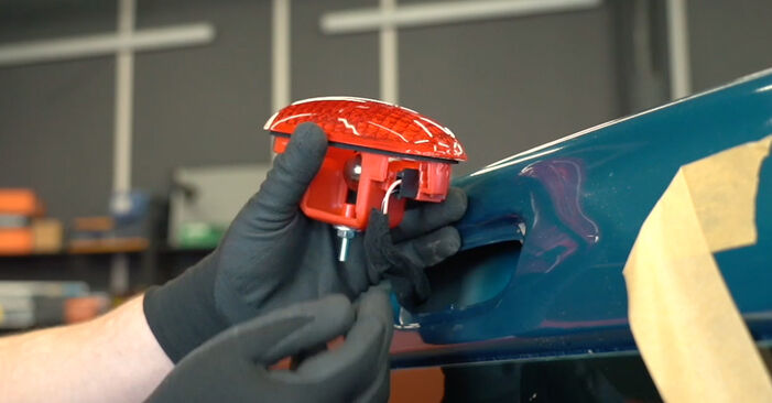 αλλαγη Συμπληρωματικό φωτιστικό σώμα φρένων OPEL VIVARO: online οδηγοί και βίντεο tutorial