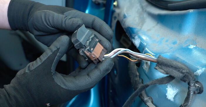 OPEL VIVARO 1.9 DTI Raammechanisme vervangen: online handleidingen en tutorials