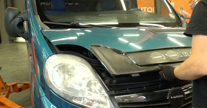 Πώς να αντικαταστήσετε OPEL VIVARO Ανάρτηση - εγχειρίδια βήμα προς βήμα και οδηγοί βίντεο