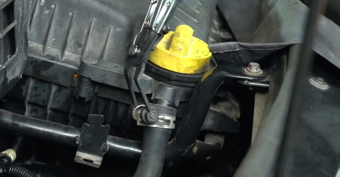 Ako vymeniť Termostat na OPEL VIVARO Platform/Chassis (E7) 2001 – bezplatné PDF a video návody.