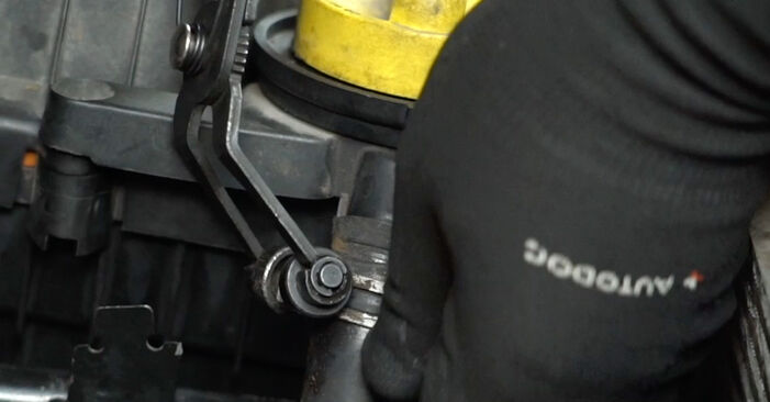 OPEL MOVANO Termostat svépomocná výměna díky návodu z naší dílny