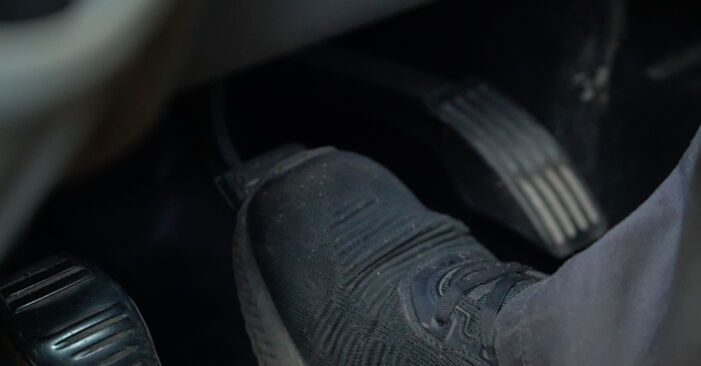 Diagrama Soporte Pinza De Freno OPEL VIVARO Platform/Chassis (E7) 2.0 CDTI 2013 - consejos y trucos