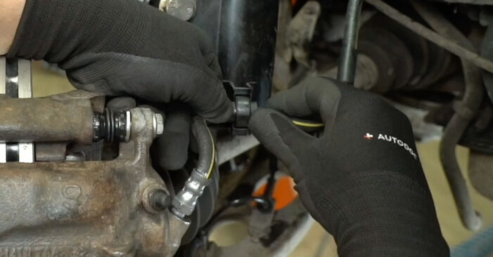 Schritt-für-Schritt-Anleitung zum selbstständigen Wechsel von VAUXHALL VIVARO Combi (J7) 2014 2.0 16V Reparatursatz, Bremssattel