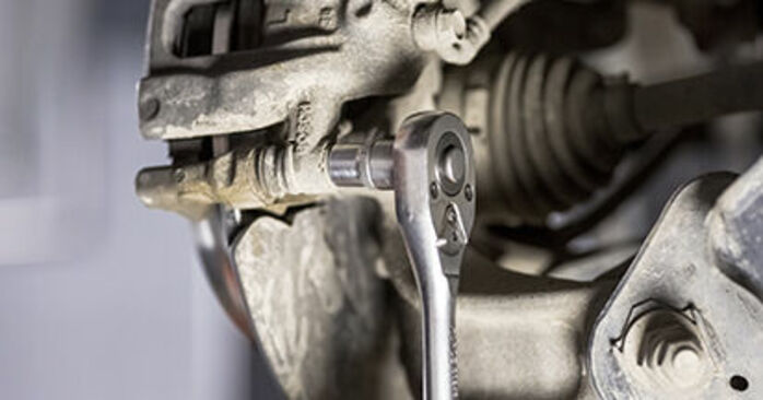 Honda CR-V III 2.0 i-VTEC 4WD (RE5, RE2) 2008 Bremsbeläge wechseln: Gratis Reparaturanleitungen