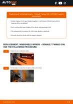 DIY manual on replacing RENAULT TWINGO Wiper Blades