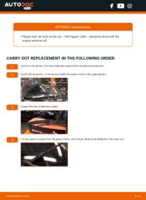 How to carry out replacement: Wiper Blades 2.0 TDI 4motion Tiguan Mk1