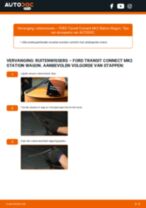De professionele reparatiehandleiding voor Oliefilter-vervanging in je Ford Transit Connect Station Wagon 1.5 TDCi