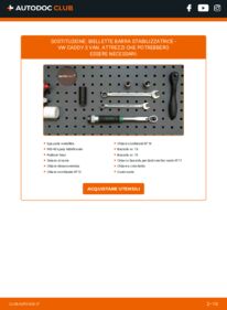 Sostituzione di Biellette Barra Stabilizzatrice VW Caddy 3 Van 1.9 TDI