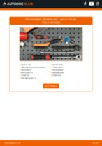 Step by step PDF-tutorial on Spark Plug VOLVO V70 II (SW) replacement