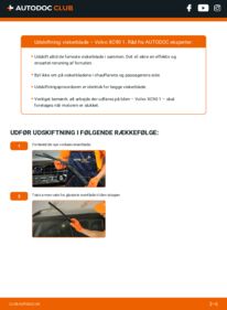 Hvordan man udfører udskiftning af: Viskerblade på D5 AWD Volvo XC90 1