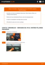 DIY-manual för byte av Motorfäste i NISSAN MICRA 2023