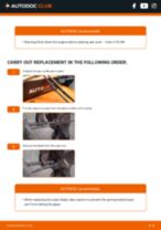 DIY manual on replacing VOLVO V70 Wiper Blades