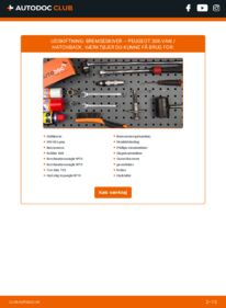Hvordan man udfører udskiftning af: Bremseskiver på 1.9 D PEUGEOT 306 Box Body / Hatchback