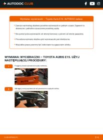 Jak wymienić Pióro wycieraczki Auris Hatchback (E15) 1.4 D-4D (NDE150_)