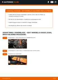 Hvordan man udfører udskiftning af: Viskerblade på 0.9 SEAT MARBELLA Box (028A)