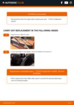 DIY manual on replacing TOYOTA HIGHLANDER Wiper Blades